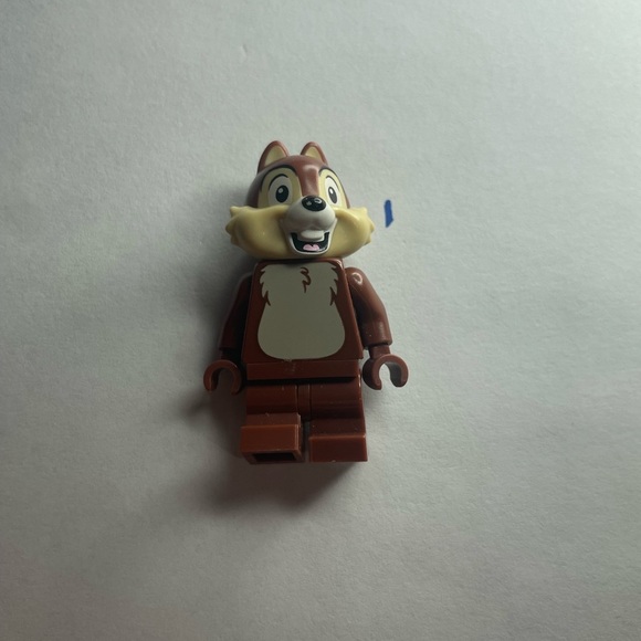 Lego Other - LEGO Chip Minifigure dis030 Disney Series 2 Accessories Included